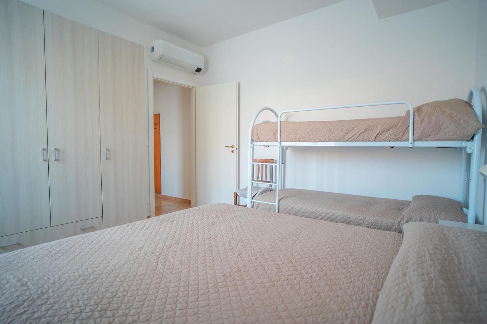 Casa Vacanze Ferrando Pietra Ligure Bagian luar foto